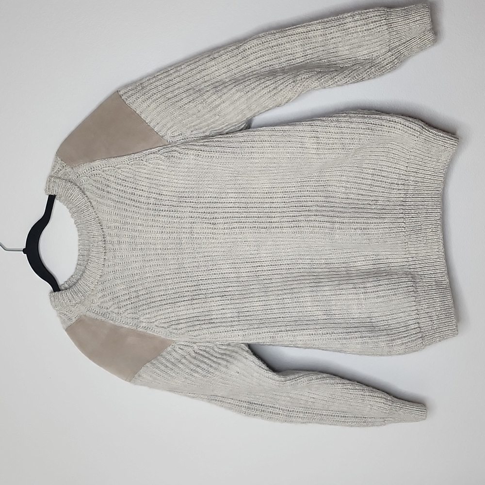 Niffi men  pure new wool patches  sweater  size large